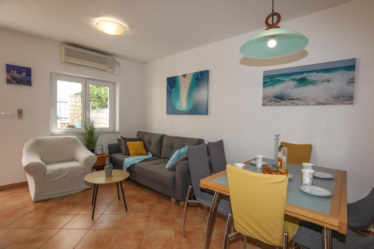 Apartment Adria