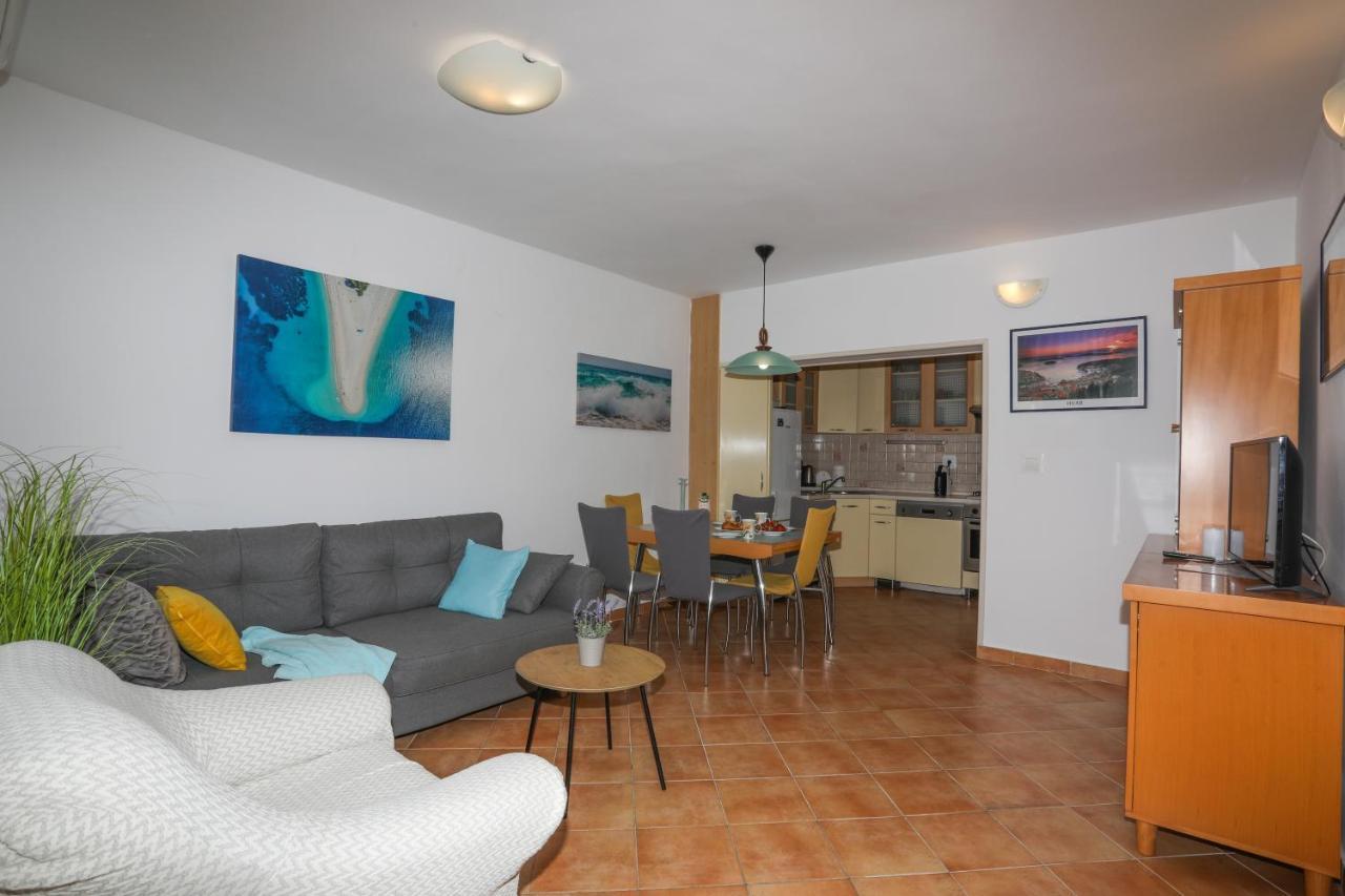 Adria Apartment Hvar Town